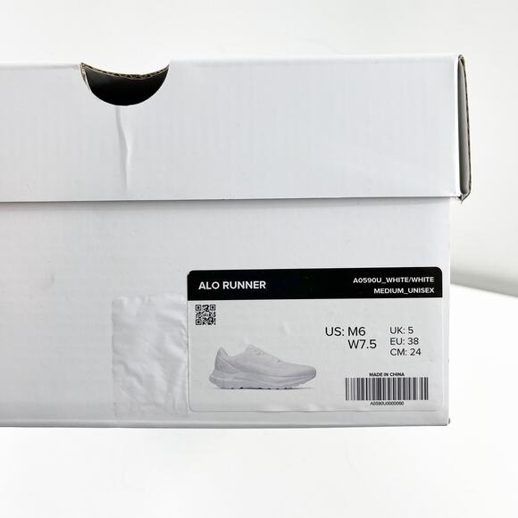 Alo Runner Lace Up Running Performance Shoes Sneakers White 7 - Picture 4 of 11